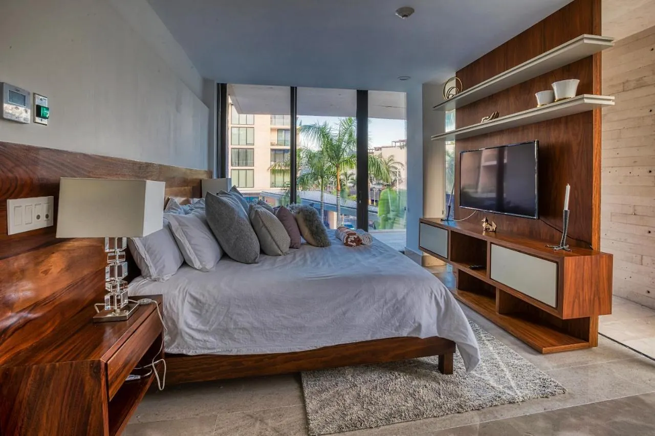 Astonishing Condo With Balcony In A Private Complex With Pool And Gym Playa del Carmen 0*,