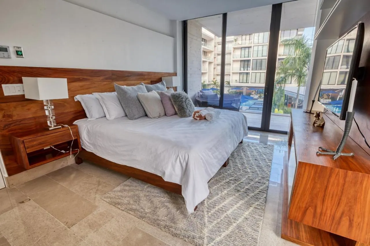 Appartamento Astonishing Condo With Balcony In A Private Complex With Pool And Gym Playa del Carmen